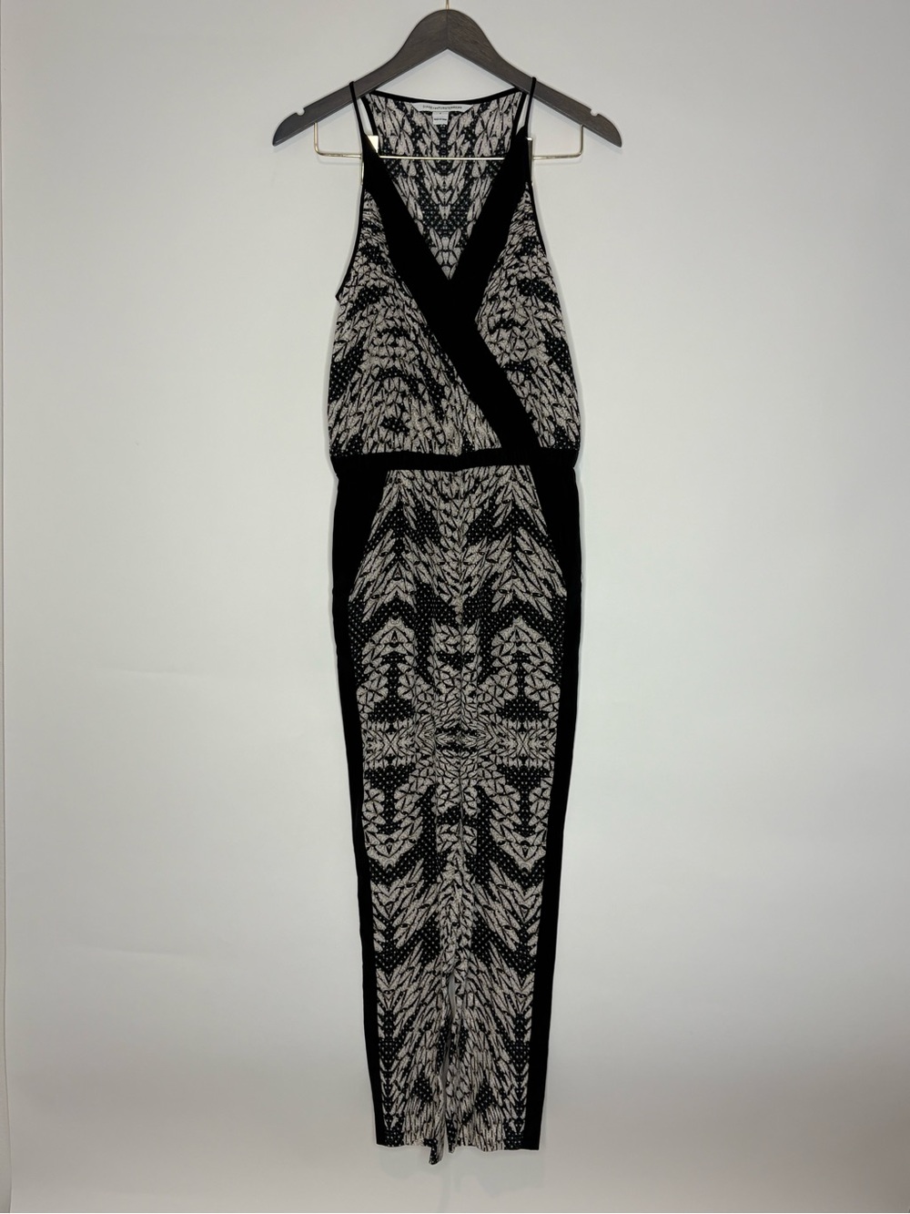 Diane von Furstenberg Women 2 100% Silk Sleeveless Pattern Straight Leg Jumpsuit